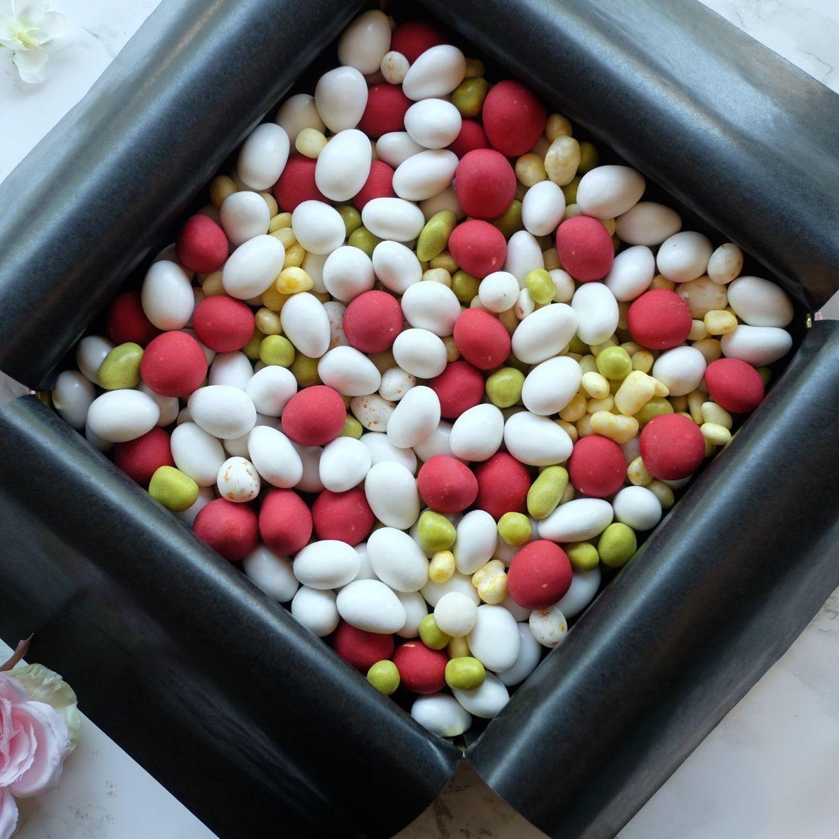 850g Monthly Tin - Lavolio Boutique Confectionery